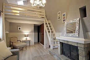 Boutique Hotel Skamnos