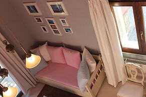 Boutique Hotel Skamnos