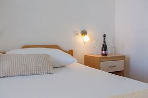 Apartmani Ana