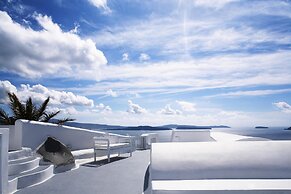 Katikies Santorini - The Leading Hotels Of The World