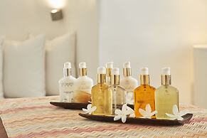 Katikies Santorini - The Leading Hotels Of The World