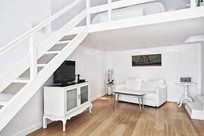 Katikies Santorini - The Leading Hotels Of The World