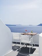 Katikies Santorini - The Leading Hotels Of The World