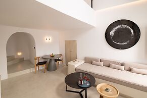 Katikies Santorini - The Leading Hotels Of The World