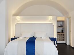 Katikies Santorini - The Leading Hotels Of The World
