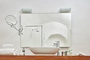 Katikies Santorini - The Leading Hotels Of The World