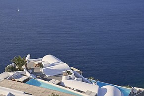 Katikies Santorini - The Leading Hotels Of The World