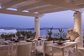 Katikies Santorini - The Leading Hotels Of The World