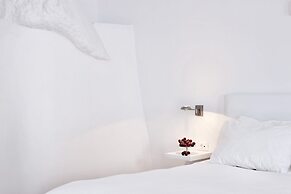 Katikies Santorini - The Leading Hotels Of The World