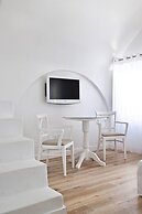 Katikies Santorini - The Leading Hotels Of The World