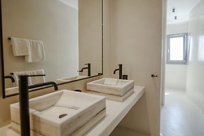 Katikies Santorini - The Leading Hotels Of The World