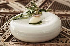 Katikies Santorini - The Leading Hotels Of The World