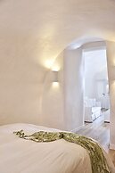 Katikies Santorini - The Leading Hotels Of The World