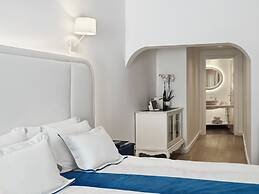 Katikies Santorini - The Leading Hotels Of The World