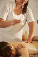 Katikies Santorini - The Leading Hotels Of The World