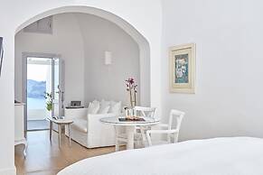 Katikies Santorini - The Leading Hotels Of The World