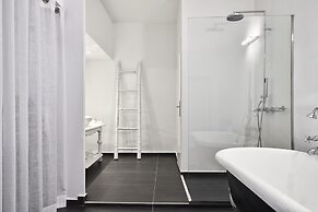 Katikies Santorini - The Leading Hotels Of The World