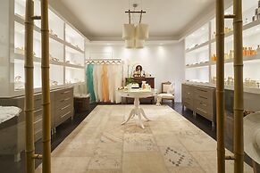 Katikies Santorini - The Leading Hotels Of The World