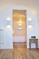 Katikies Santorini - The Leading Hotels Of The World