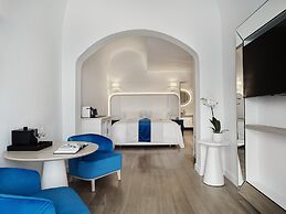 Katikies Santorini - The Leading Hotels Of The World