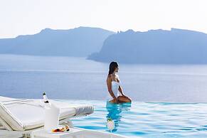 Katikies Santorini - The Leading Hotels Of The World