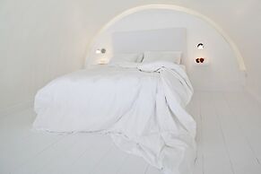 Katikies Santorini - The Leading Hotels Of The World