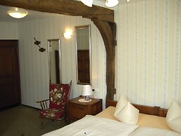 Hotel Restaurant Graf Rolshausen