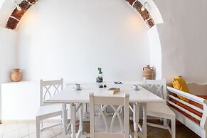 Ilioperato Traditional Apartments