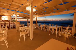 Ilioperato Traditional Apartments