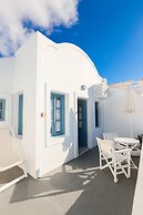 Ilioperato Traditional Apartments