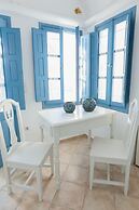 Ilioperato Traditional Apartments