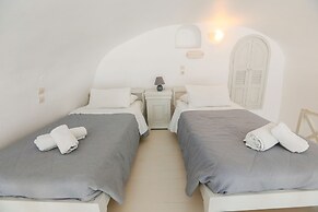 Ilioperato Traditional Apartments