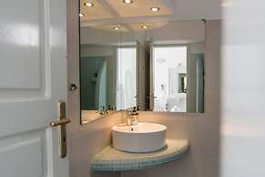 Ilioperato Traditional Apartments