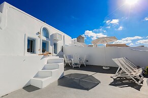 Ilioperato Traditional Apartments