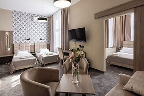 Hotel Maksymilian