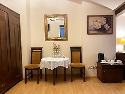 Aparthotel Camea