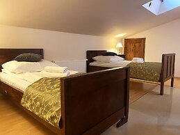 Aparthotel Camea