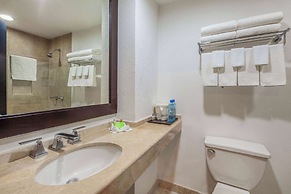 La Quinta by Wyndham Poza Rica