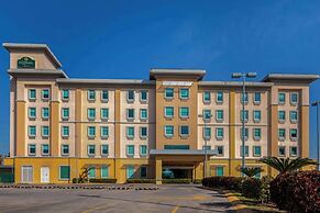 La Quinta by Wyndham Poza Rica