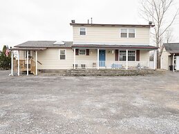 OYO Hotel Starlite Seneca Falls