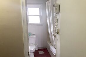 OYO Hotel Starlite Seneca Falls