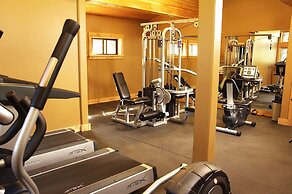 GetAways at Olympic Village Inn