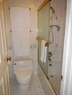 GetAways at Olympic Village Inn