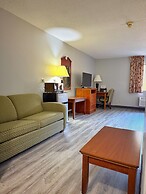 Laketree Inn And Suites Marion
