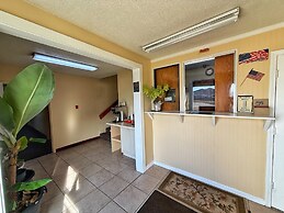 Laketree Inn And Suites Marion