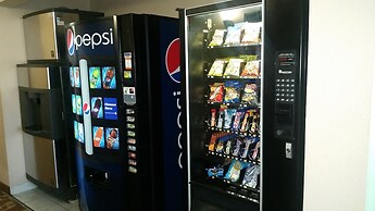 Super 8 by Wyndham Munfordville KY