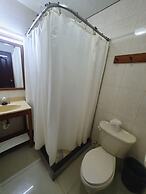 Caye Caulker Plaza Hotel
