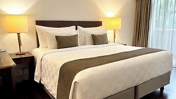 Delonix Hotel Karawang