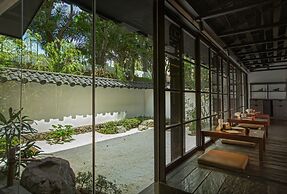 Delonix Hotel Karawang