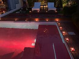 Kiss Villas Bali